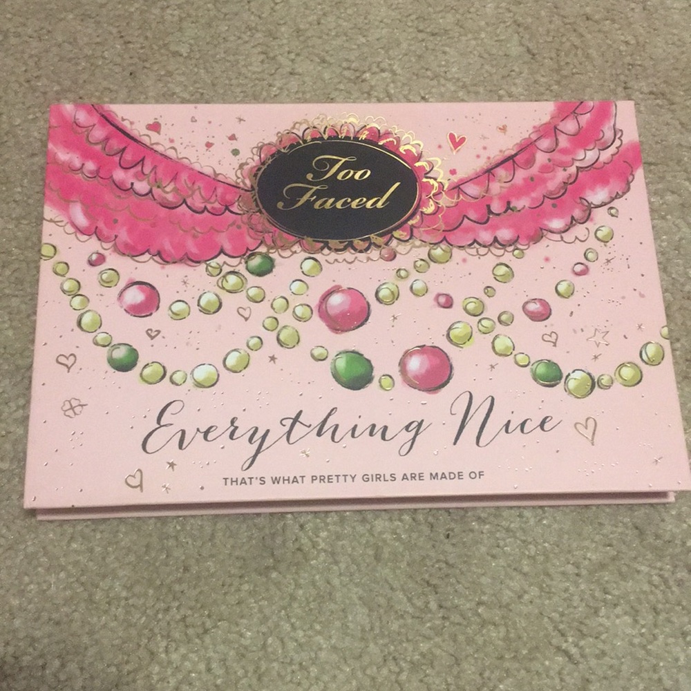 Too Faced Holiday Palette
